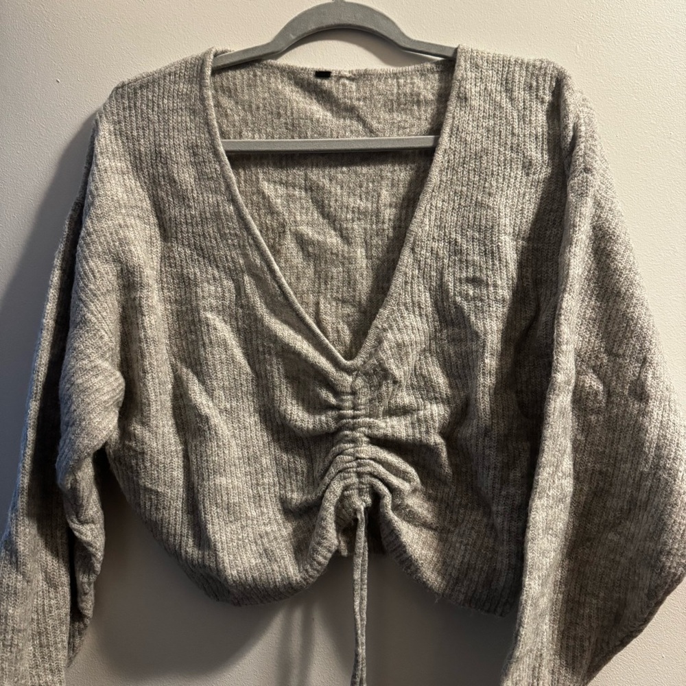 H&M Drawstring Cropped Sweater - Picture 2 of 5